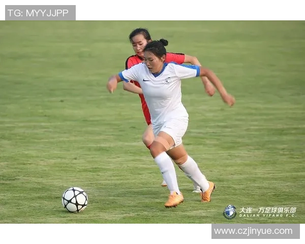 初恋乔乔的足球明星身份揭晓背后的感人故事与青春回忆