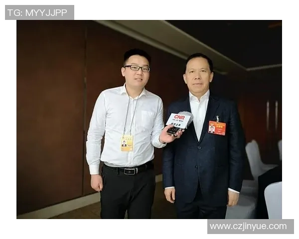 足球明星齐聚为东航祈祷视频传递希望与团结的力量